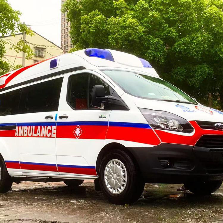 秀峰跨省救护车出租护送返乡